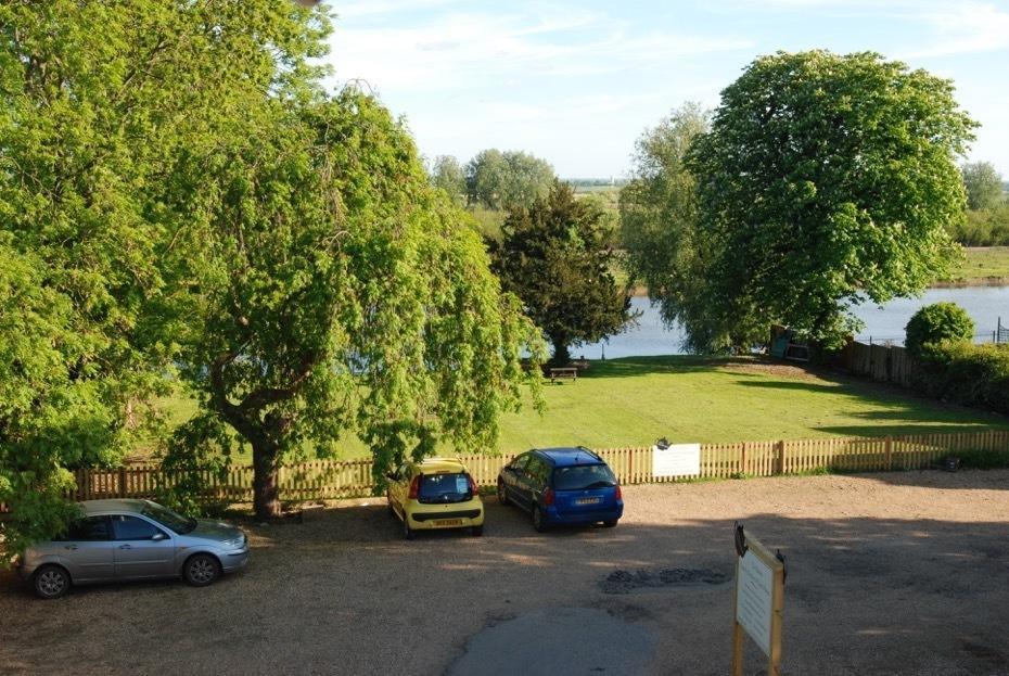 Old Riverview Guest House Earith Εξωτερικό φωτογραφία
